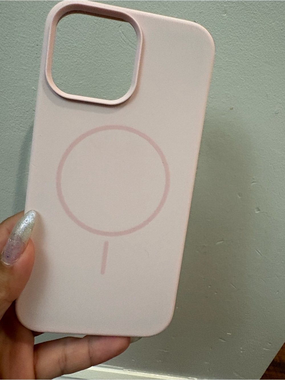 New IPhone 13 Pro Max Magnetic Compatible Silicone Phone Case- soft pink